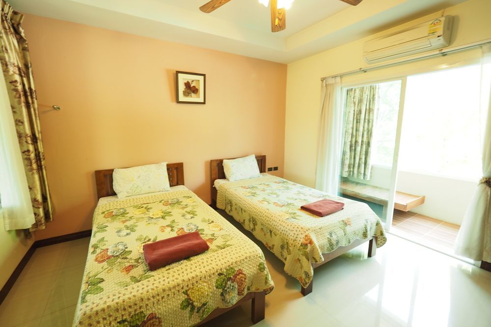 Baan Suan Resort Juree Punsuk Suphan Buri Exterior foto